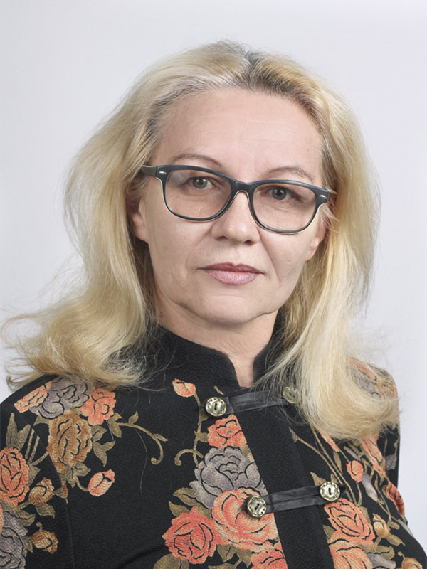 Степанова Людмила Юрьевна.